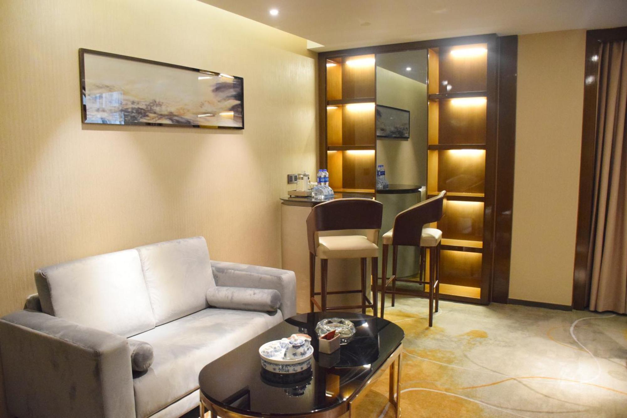 Ramada Foshan Hotel Εξωτερικό φωτογραφία