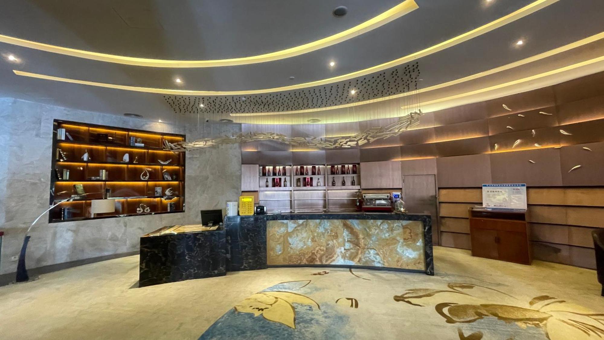 Ramada Foshan Hotel Εξωτερικό φωτογραφία