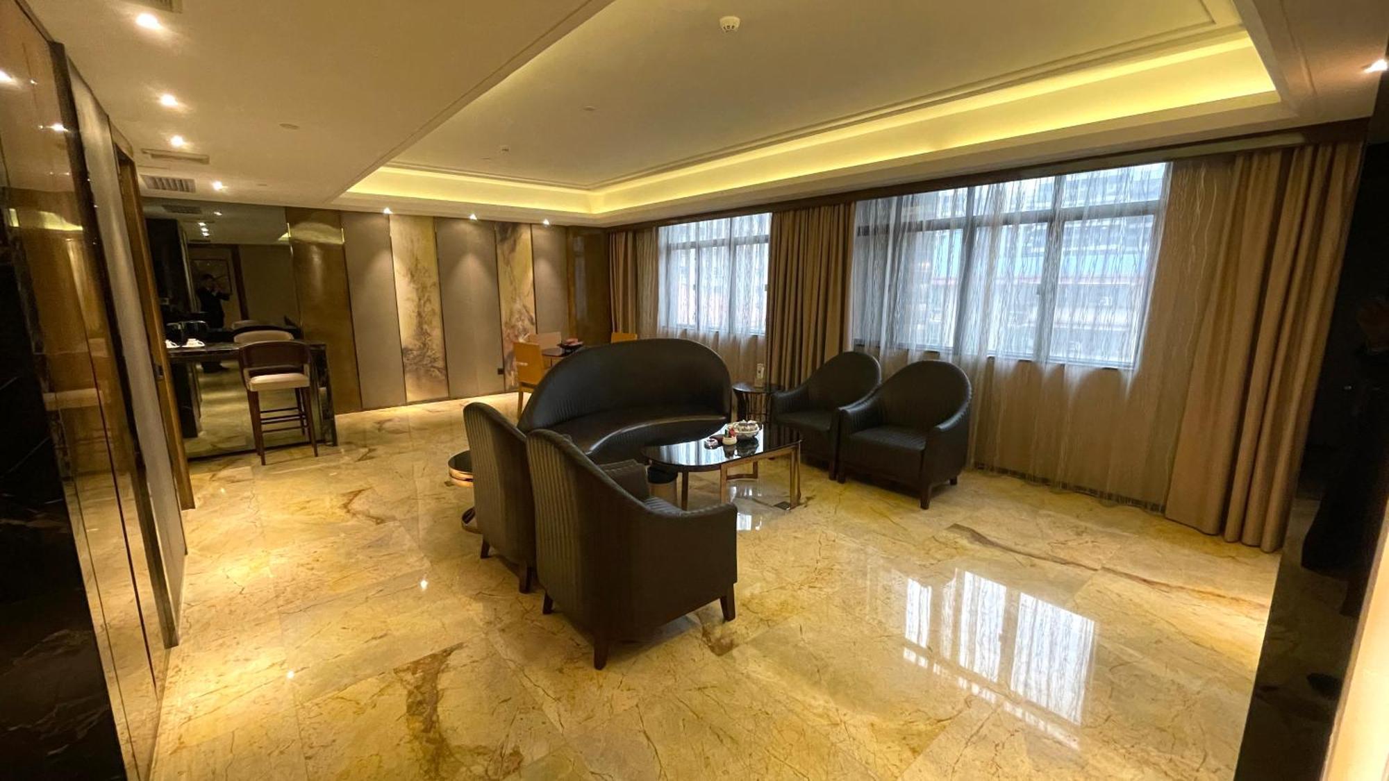 Ramada Foshan Hotel Εξωτερικό φωτογραφία