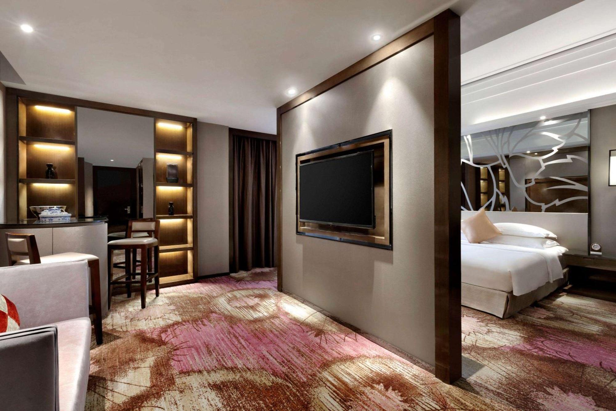 Ramada Foshan Hotel Εξωτερικό φωτογραφία