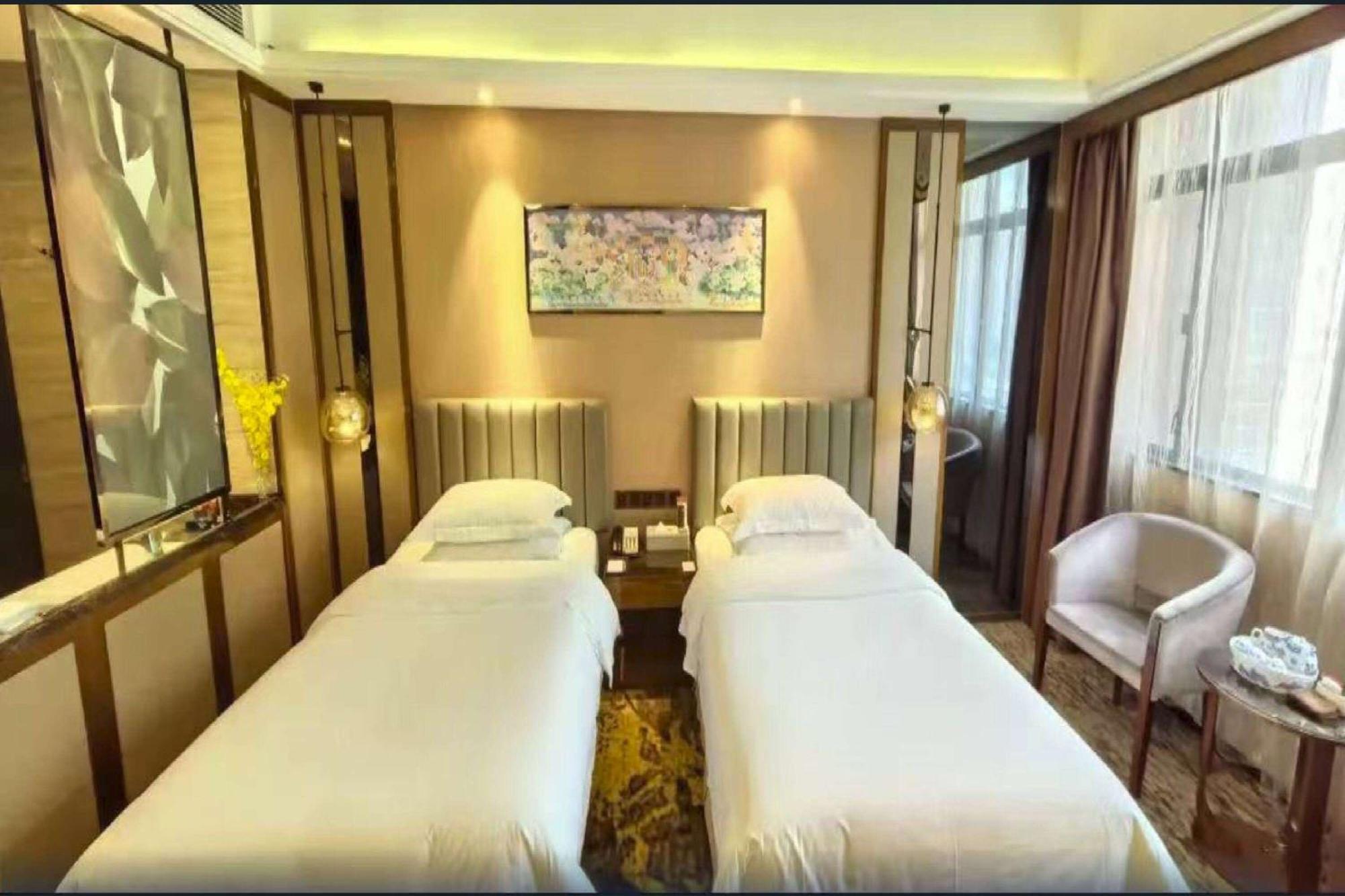 Ramada Foshan Hotel Εξωτερικό φωτογραφία