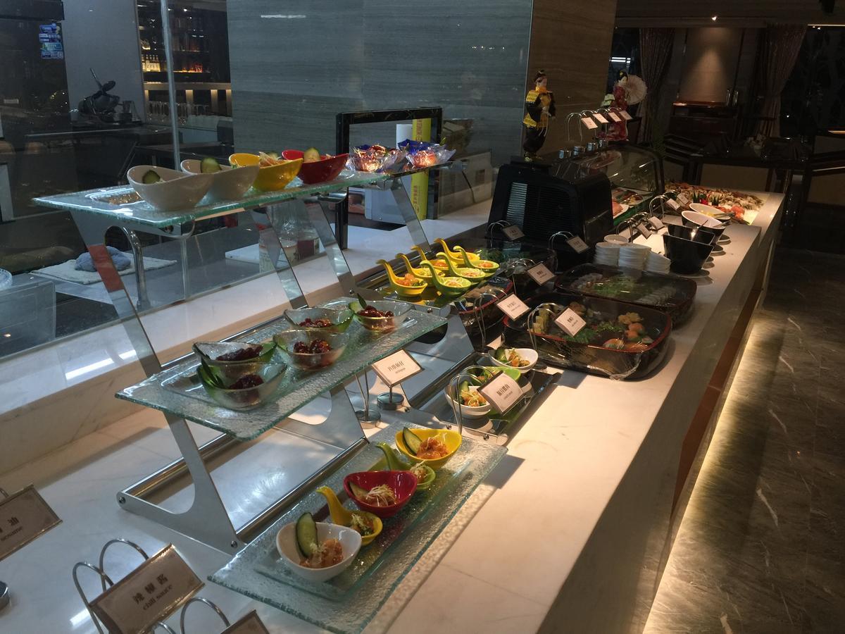 Ramada Foshan Hotel Εξωτερικό φωτογραφία