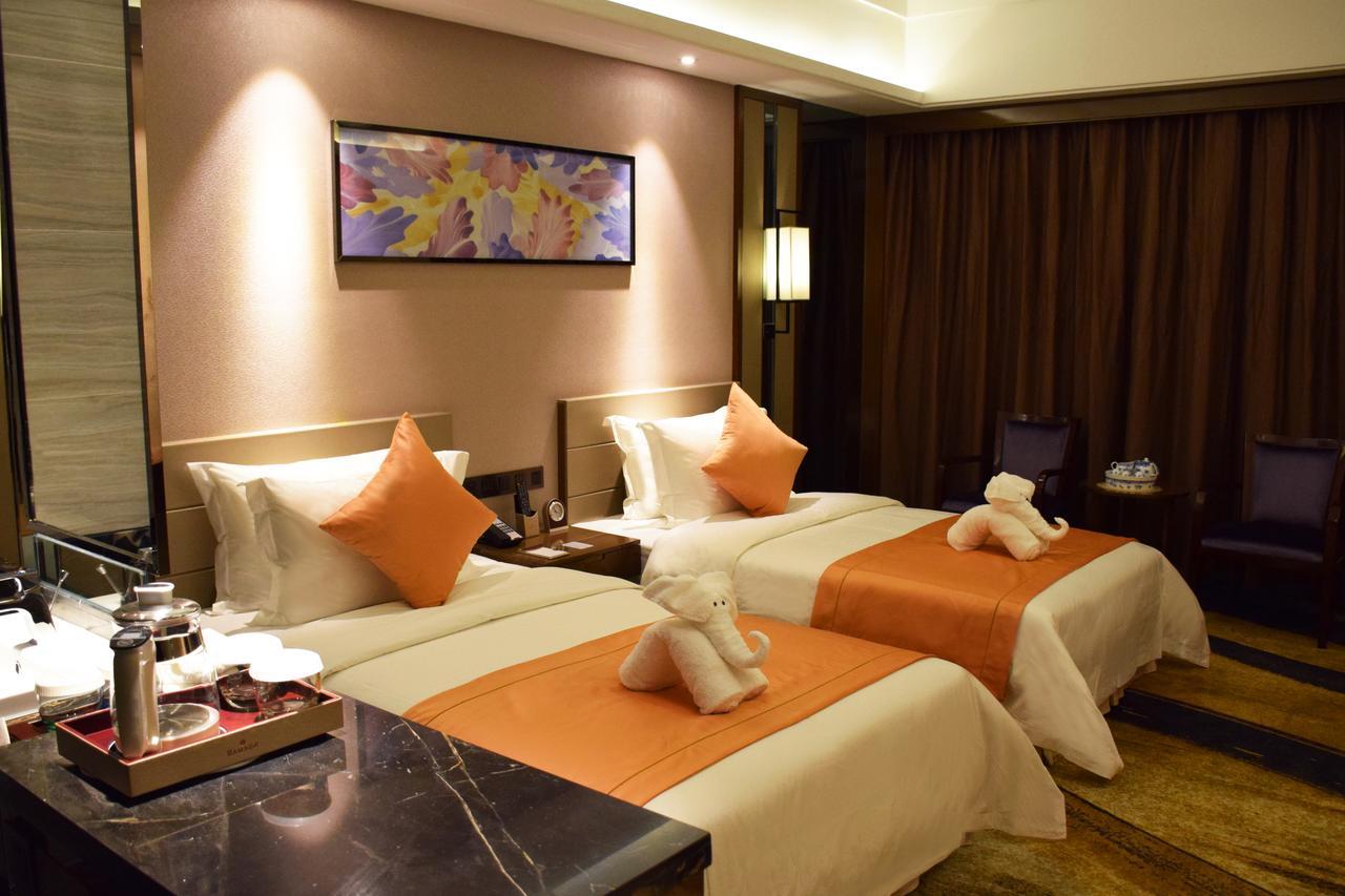 Ramada Foshan Hotel Εξωτερικό φωτογραφία