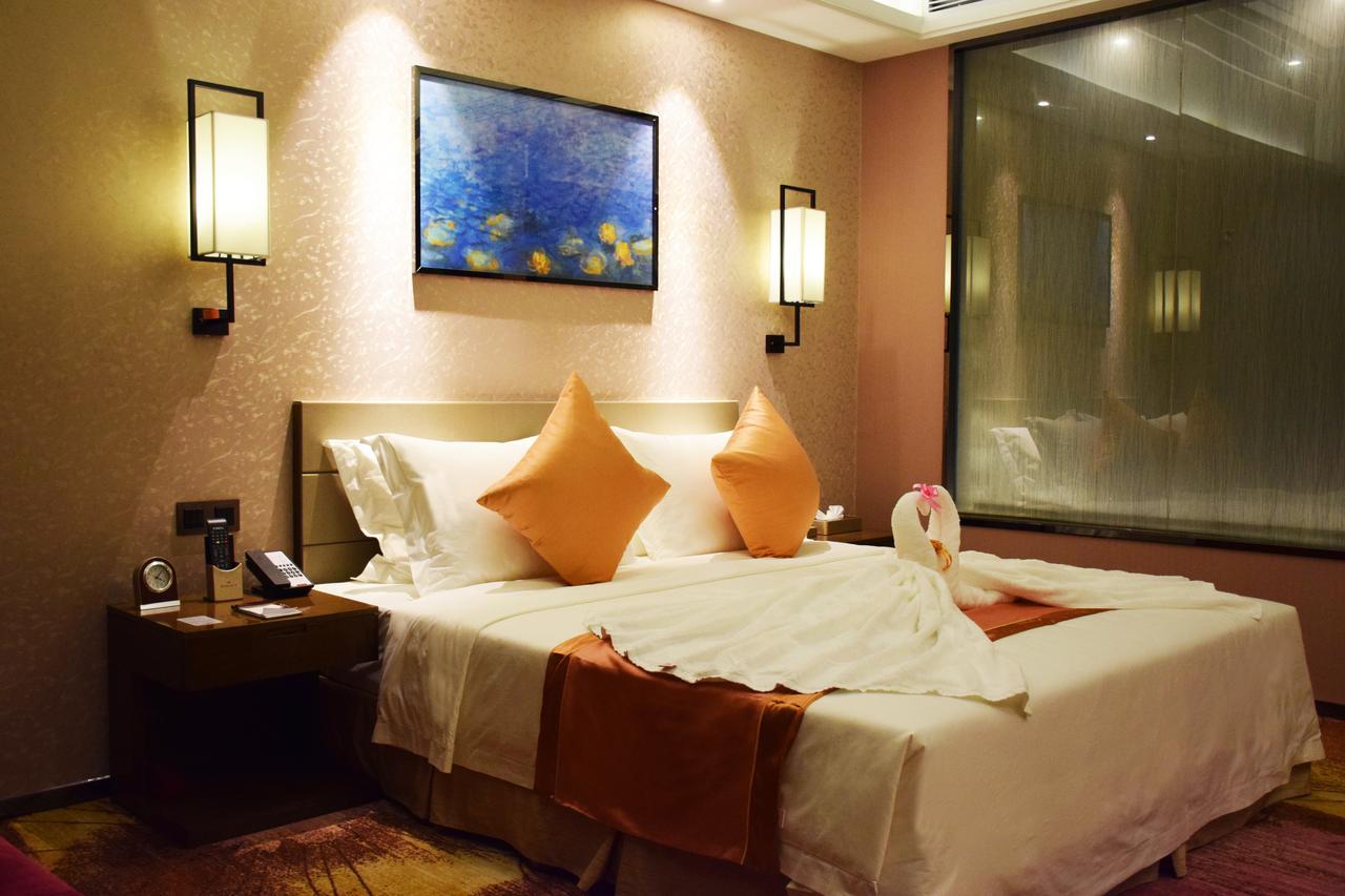 Ramada Foshan Hotel Εξωτερικό φωτογραφία